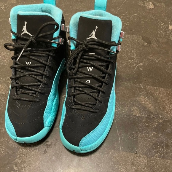 Jordan 12 GS “Hyper Jade”
